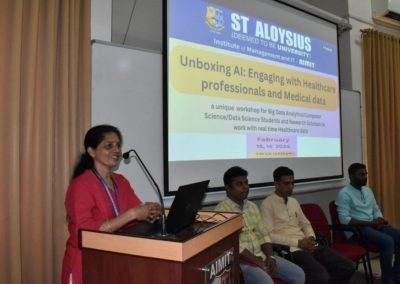 Unboxing AI: Hands on workshop for SJU students