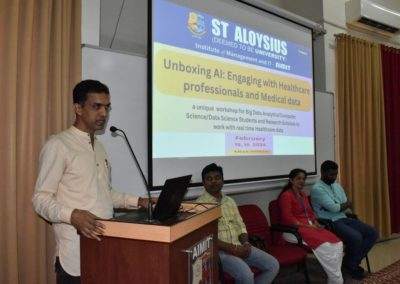 Unboxing AI: Hands on workshop for SJU students