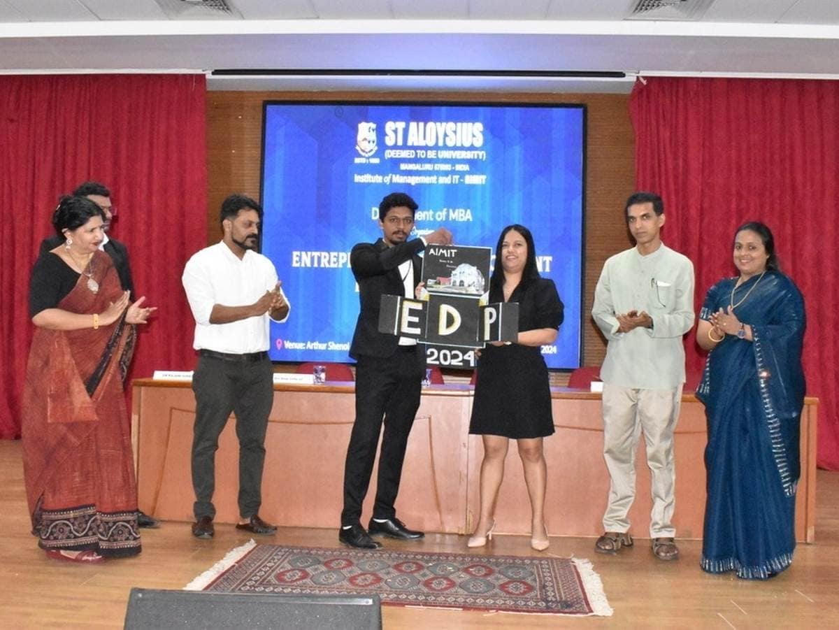 EDP 2024 Entrepreneurs call upon students to navigate challenges with dedication AIMIT