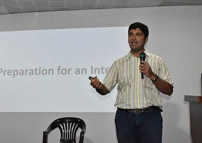 Ace your interview skills: HR club holds guest lecture