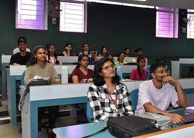 Bioinformatics department holds webinar on bio-entrepreneurship