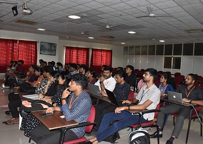Placement cell hosted a session on UI/UX for final year at St Aloysius (Deemed to be University) AIMIT Centre Campus