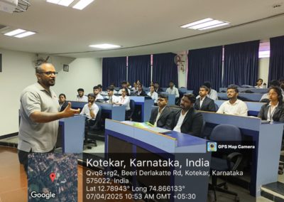 AIMIT Centre Hosts Intensive Digital Marketing Workshop in Collaboration with HiveMinds