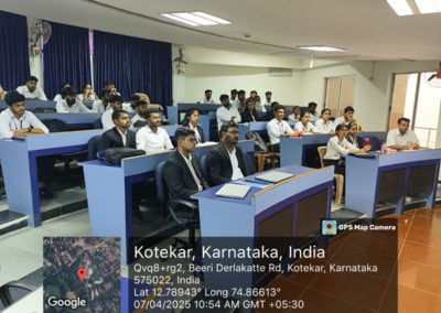 AIMIT Centre Hosts Intensive Digital Marketing Workshop in Collaboration with HiveMinds